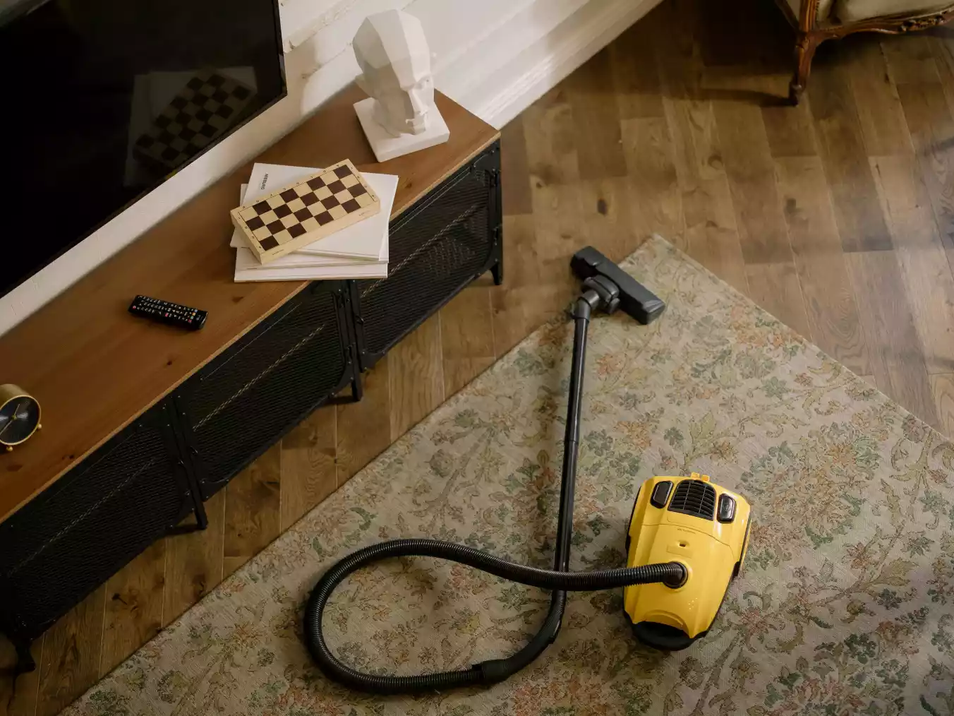 Cara Membersihkan Vacuum Cleaner Idealife